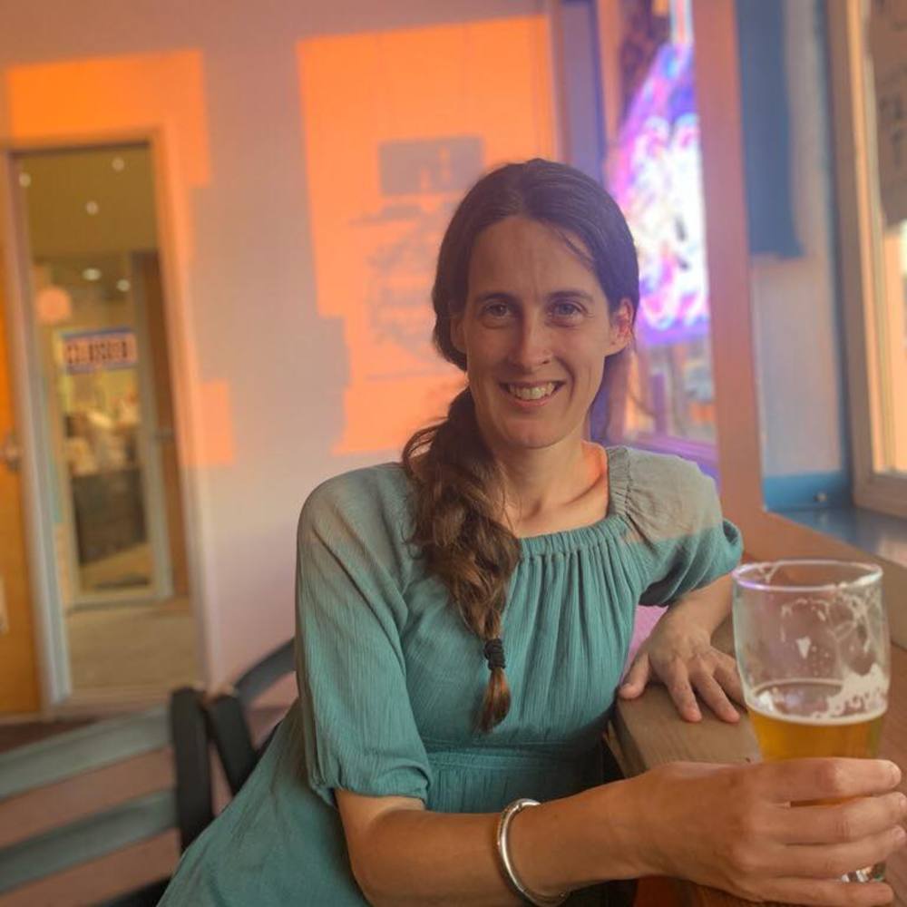 Meet your Posher, Julie